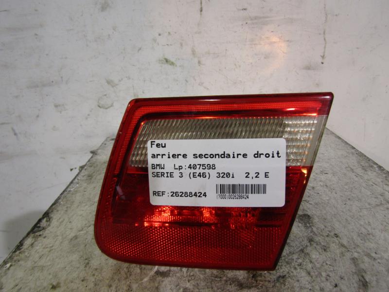 Feu arriere secondaire droit (feux) BMW SERIE 3 E46 TOURING PHASE 2 BREAK Essence - 1