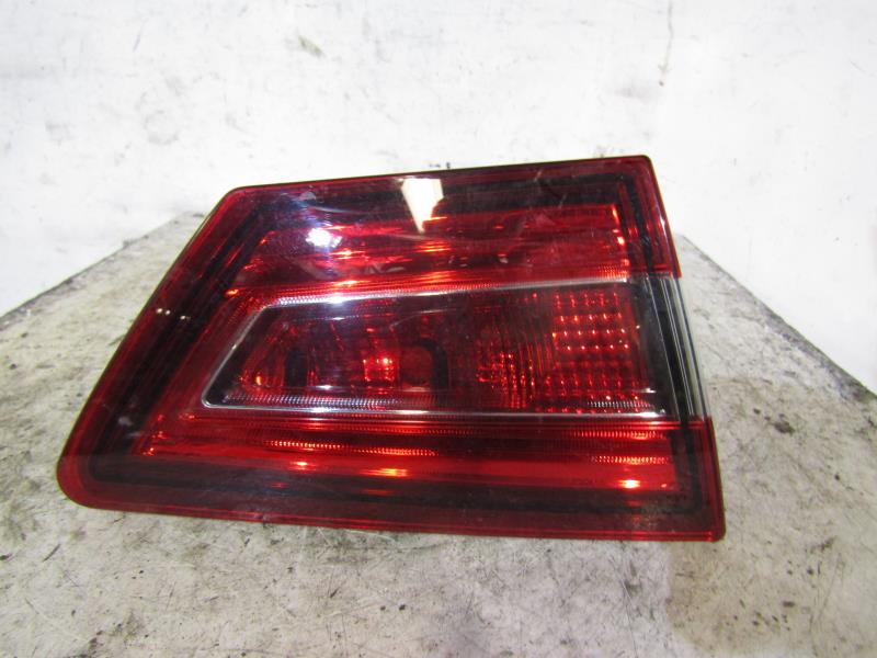 Feu arriere secondaire gauche (feux) RENAULT CLIO 4 PHASE 1 Diesel - 1