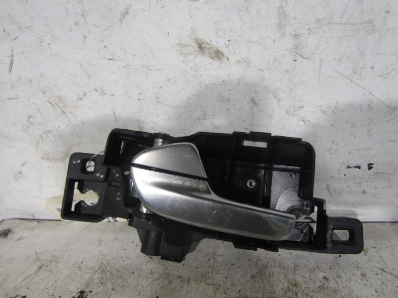 Maniglia interna posteriore sinistra FORD MONDEO 3 PHASE 1 Diésel - 1