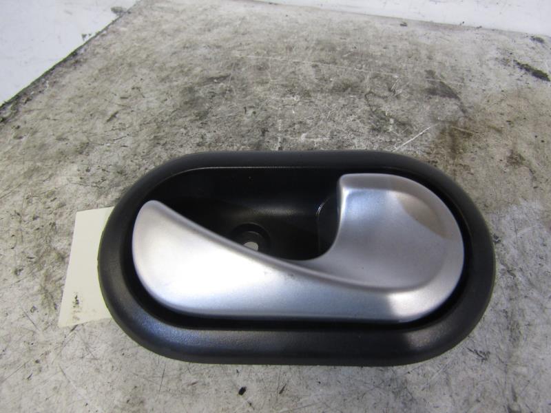 Maniglia interna anteriore destra DACIA SANDERO 1 Gasolina/GLP - 1
