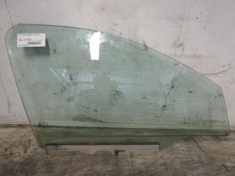 Vitre avant droit OPEL CORSA C PHASE 2 Diesel - 1