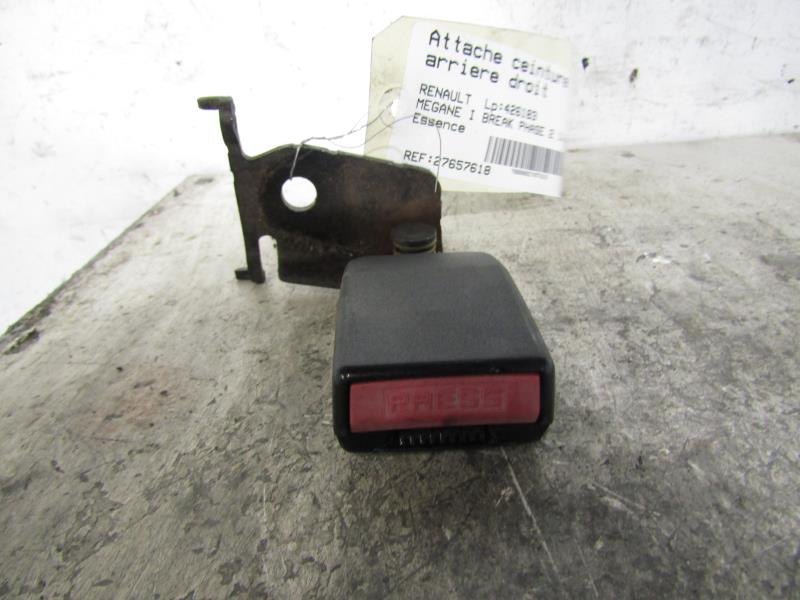 Aggancio cintura sicurezza posteriore destro RENAULT MEGANE 2 PHASE 1 Gasolina - 1