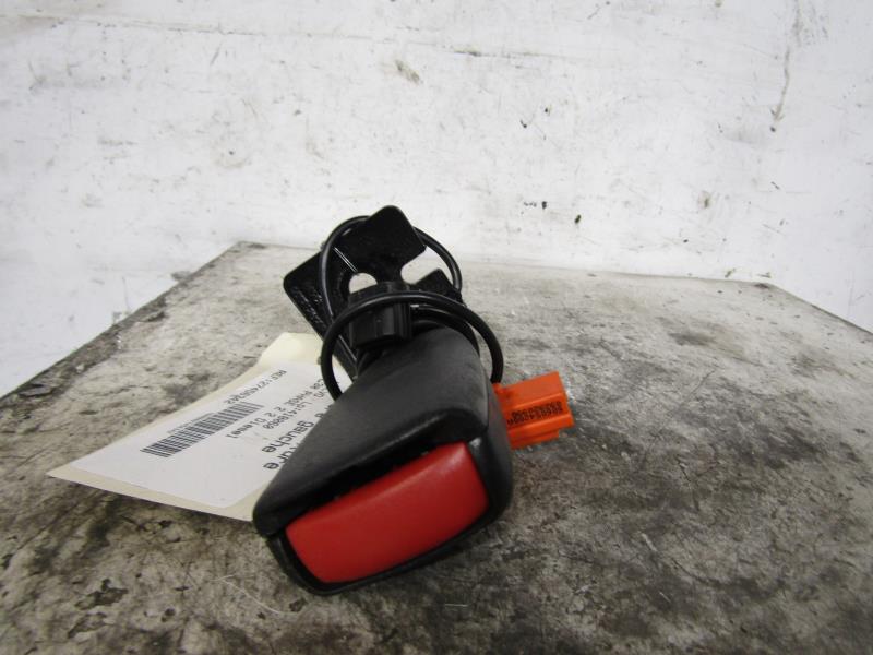 Aggancio cintura sicurezza posteriore sinistro VOLVO C 30 PHASE 2 Diésel - 1