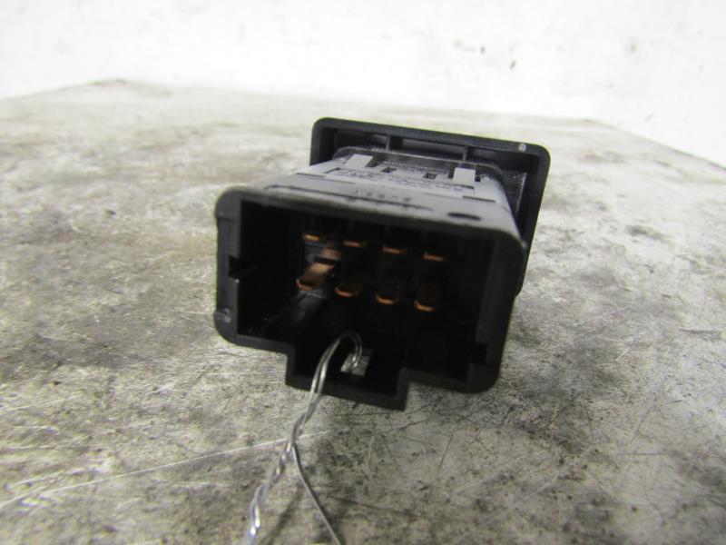 Bouton de warning DACIA LOGAN 1 PHASE 1 Essence - 1