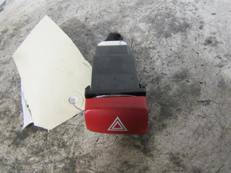 Bouton de warning KIA RIO 2 PHASE 1 Essence - 1