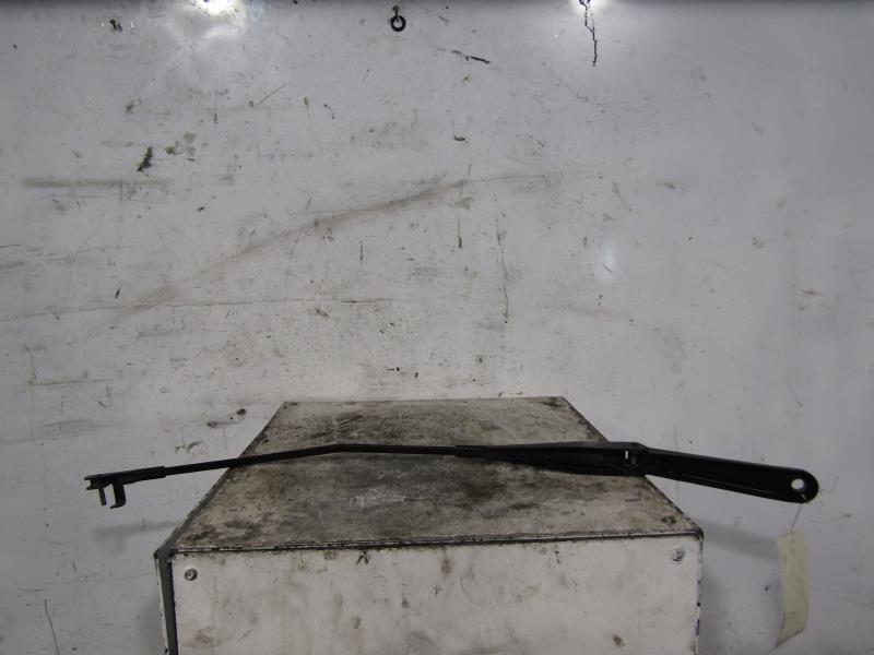 Braccio tergicristallo anteriore destro FORD FOCUS 2 PHASE 1 BREAK Diésel - 1