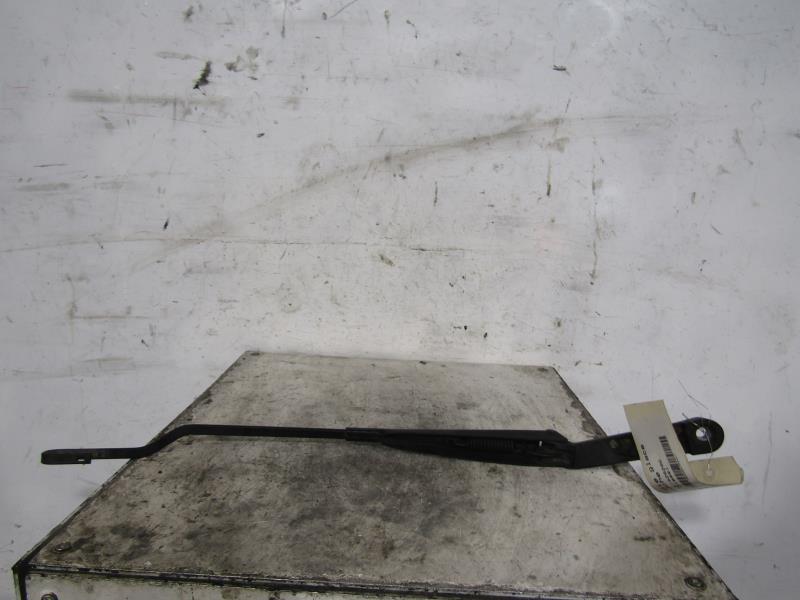 Braccio tergicristallo anteriore sinistro VOLKSWAGEN GOLF 3 Diésel - 1