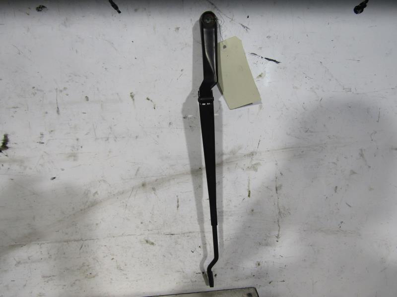 Braccio tergicristallo anteriore sinistro SEAT LEON 1 Diésel - 1