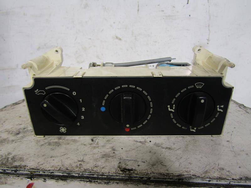 Commande chauffage CITROEN ZX PHASE 2 BREAK Essence - 1