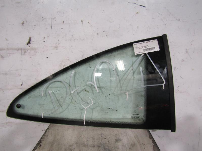 Custode arriere droit PEUGEOT 406 COUPE Essence - 1