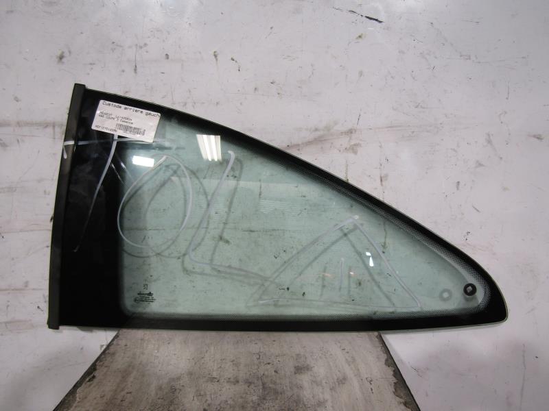 Custode arriere gauche PEUGEOT 406 COUPE Essence - 1