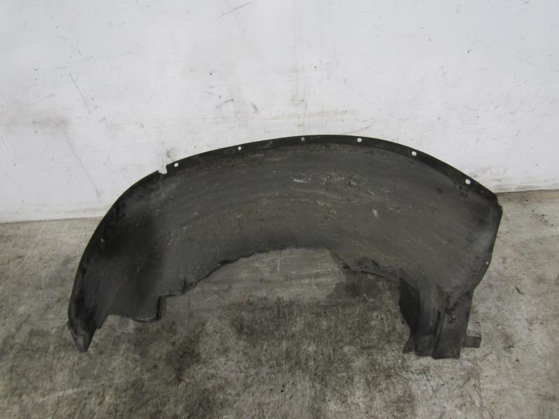 Pare boue arriere droit BMW X5 E53 Diesel - 1