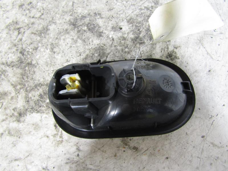 Poignee interieur arriere droit RENAULT CLIO 3 PHASE 1 Diesel - 1