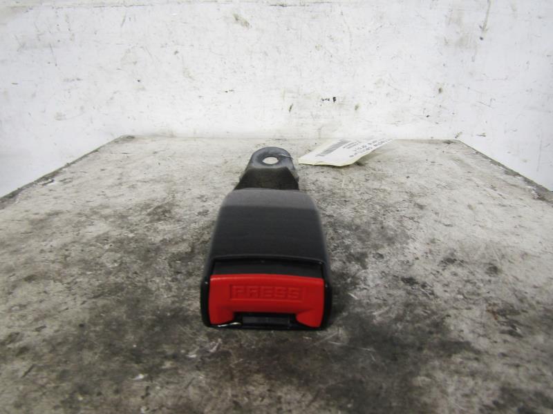 Aggancio cintura sicurezza posteriore destro PEUGEOT 206 PHASE 1 CABRIOLET Gasolina - 1