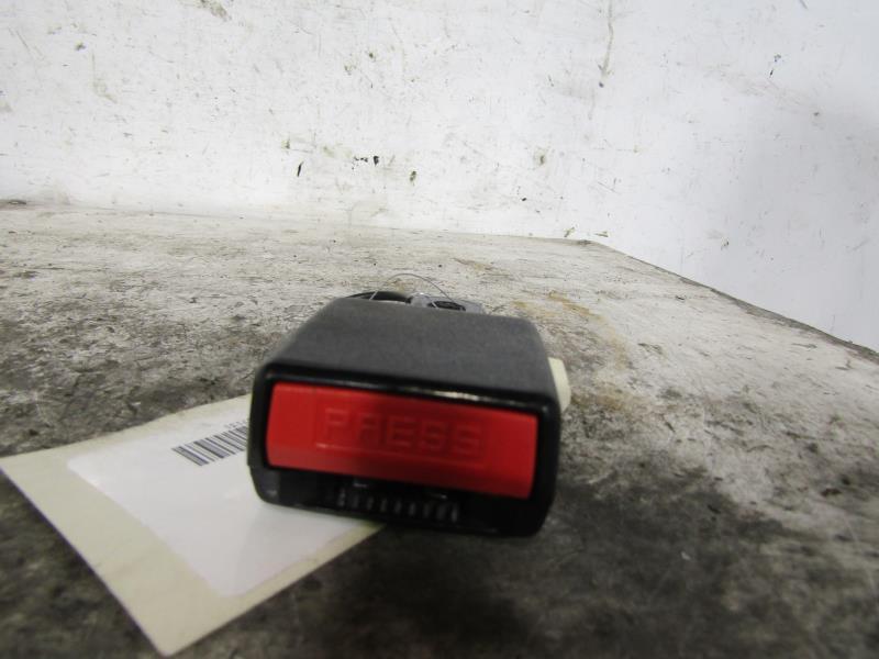 Aggancio cintura sicurezza posteriore sinistro PEUGEOT 1007 Gasolina - 1