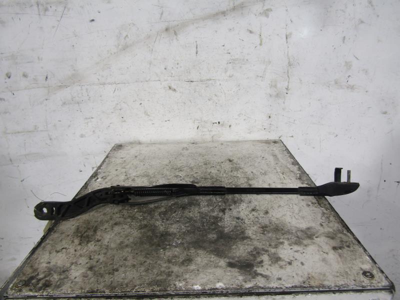 Braccio tergicristallo anteriore sinistro MERCEDES CLASSE E 211 PHASE 1 Diésel - 1