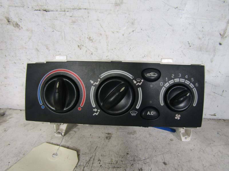 Commande chauffage RENAULT MEGANE 1 PHASE 1 Essence - 1