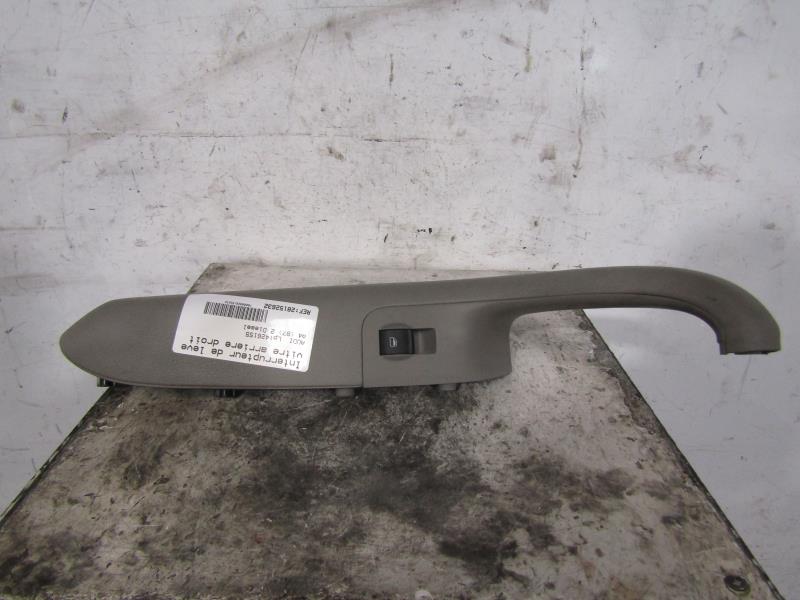 Interruttore lavacristalli posteriore destro AUDI A4 2 AVANT PHASE 2 BREAK Diésel - 1