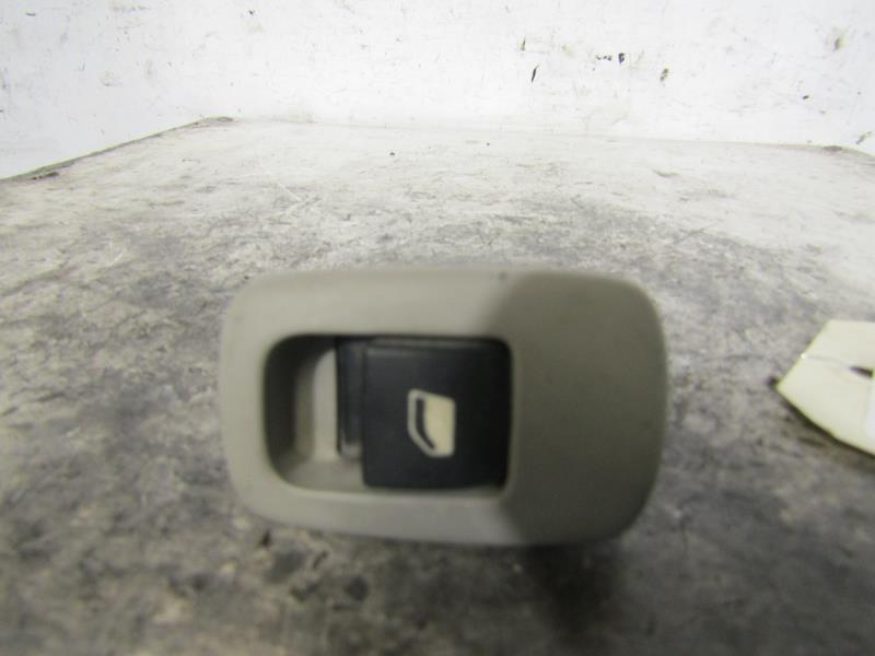 Interruttore lavacristalli anteriore destro CITROEN C5 1 PHASE 2 BREAK Diésel - 1