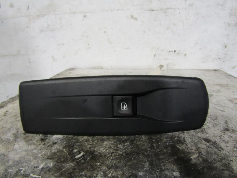 Interruttore lavacristalli anteriore destro RENAULT LAGUNA 3 PHASE 2 Diésel - 1