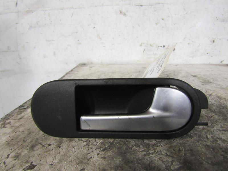 Maniglia interna posteriore destra VOLKSWAGEN GOLF PLUS PHASE 1 Diésel - 1