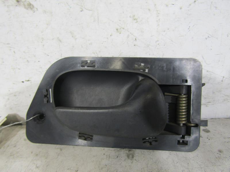 Maniglia interna anteriore destra RENAULT LAGUNA 1 PHASE 2 BREAK Diésel - 1