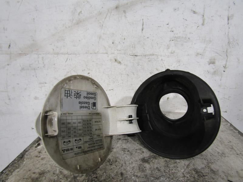Trappe d'essence SKODA FABIA 1 PHASE 1 Diesel - 1