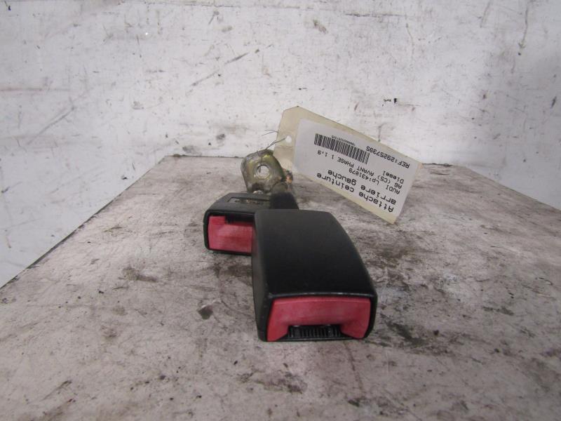 Aggancio cintura sicurezza posteriore sinistro AUDI A6 2 PHASE 1 Diésel - 1