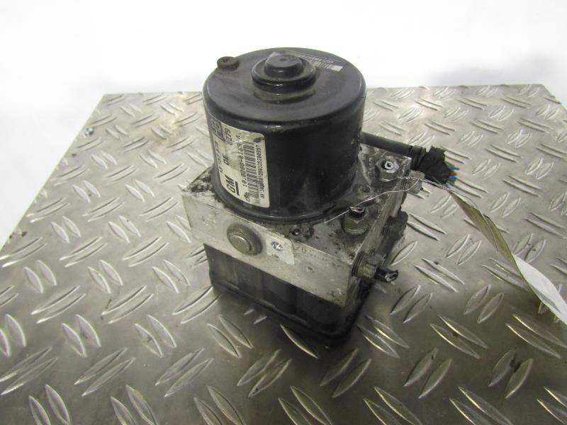 Blocco ABS (antibloccaggio freni) OPEL ASTRA H GTC PHASE 1 Diésel - 1