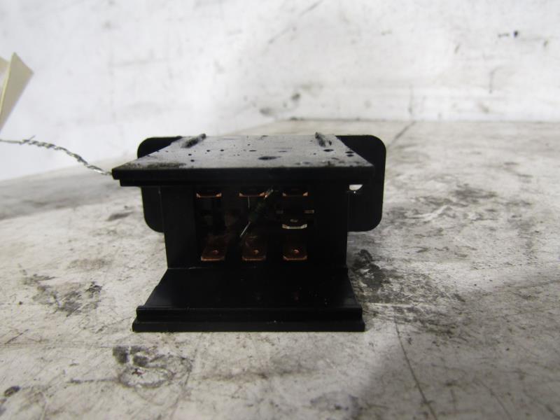Bouton de warning SUZUKI WAGON-R PHASE 2 Essence - 1