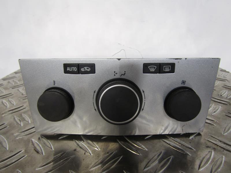 Commande chauffage OPEL ASTRA H GTC PHASE 1 Diesel - 1