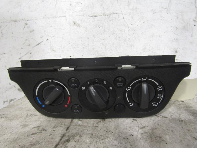 Commande chauffage SUZUKI SWIFT 3 Essence - 1