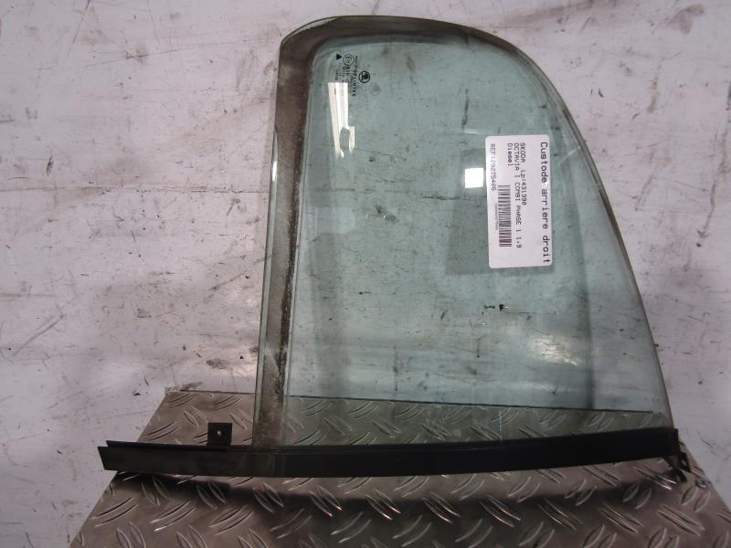 Custode arriere droit SKODA OCTAVIA 1 PHASE 1 Diesel - 1
