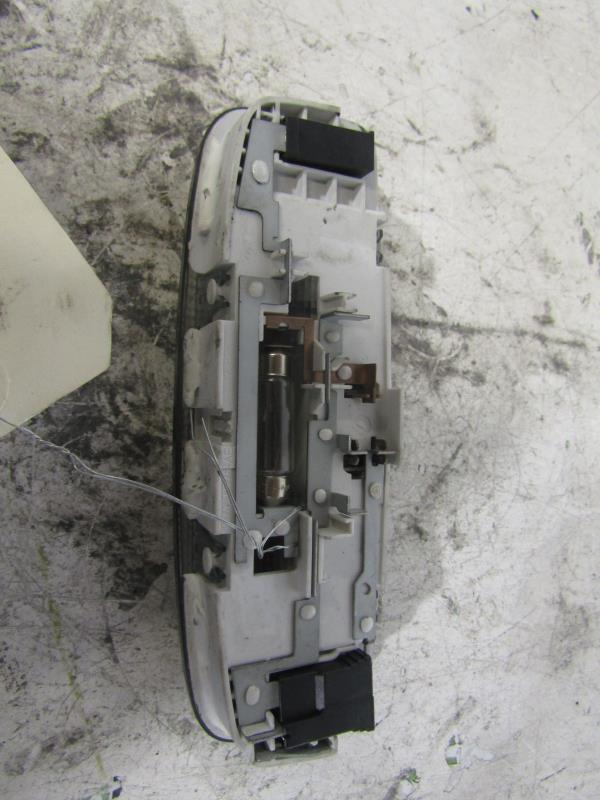 Eclairage de plafonnier FORD FOCUS 2 PHASE 1 Diesel - 1