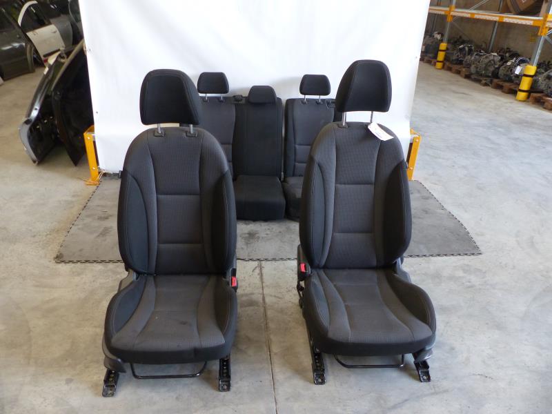 Interieur complet HYUNDAI I 30 2 PHASE 1 Diesel - 1