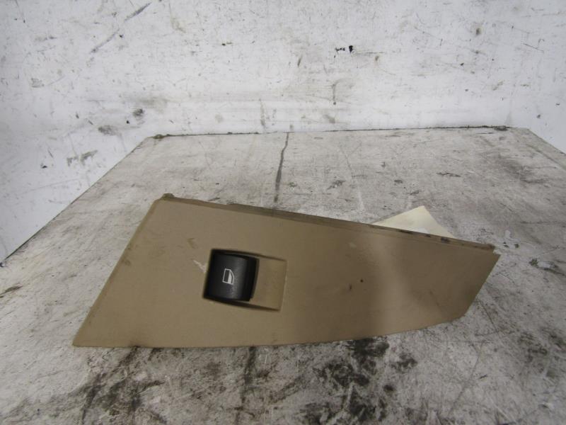 Interruttore lavacristalli posteriore destro BMW SERIE 5 E61 TOURING PHASE 1 BREAK Diésel - 1