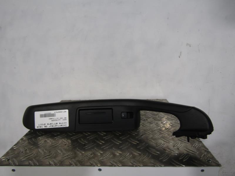 Interruttore lavacristalli posteriore destro AUDI A6 3 PHASE 1 Diésel - 1