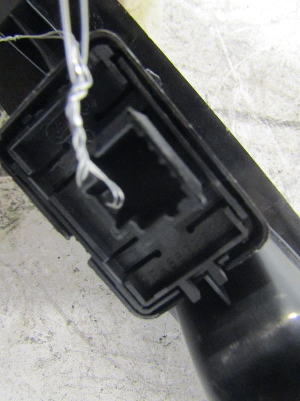 Interruttore lavacristalli posteriore destro RENAULT MEGANE 3 PHASE 1 BREAK Diésel - 1