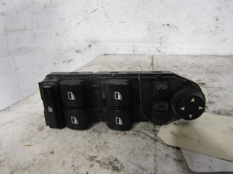 Interruttore lavacristalli anteriore sinistro BMW SERIE 5 E61 TOURING PHASE 1 BREAK Diésel - 1