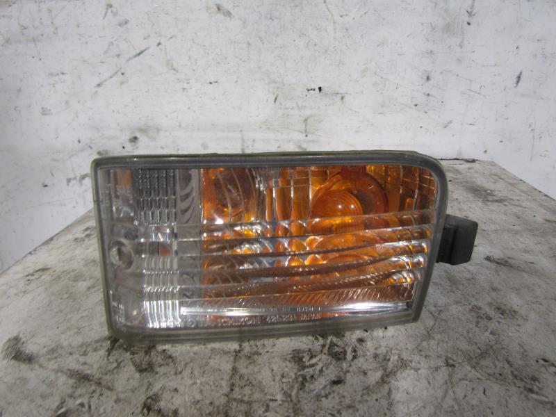 Gruppo ottico anteriore secondario sinistro (luci)(freccia) TOYOTA RAV4 2 PHASE 1 Diésel - 1