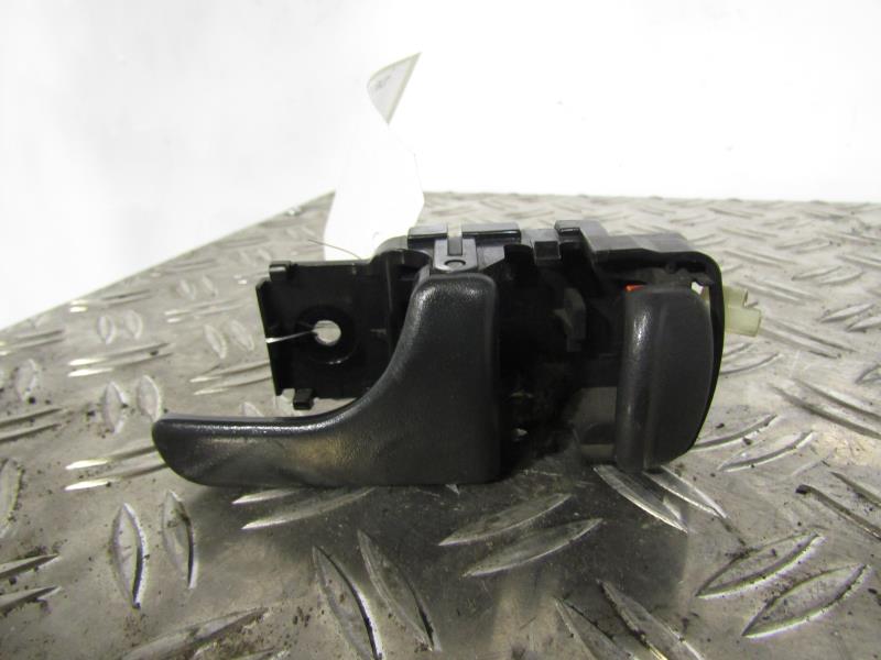 Maniglia interna posteriore destra NISSAN TERRANO 2 PHASE 2 Diésel - 1