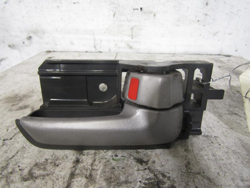 Maniglia interna anteriore destra SUZUKI SWIFT 3 Gasolina - 1