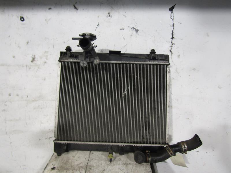 Radiateur eau TOYOTA URBAN CRUISER Essence - 1
