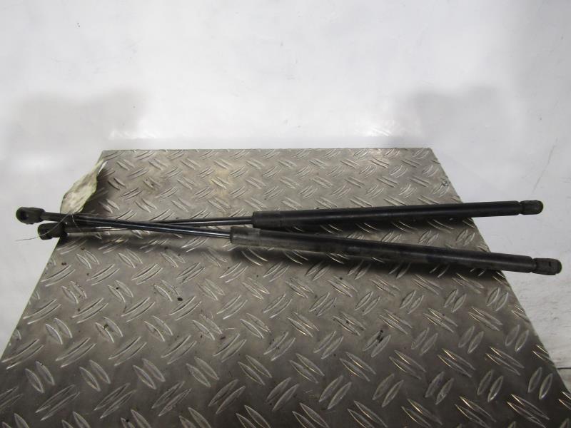 Verin de coffre BMW SERIE 3 E36 COMPACT Diesel - 1