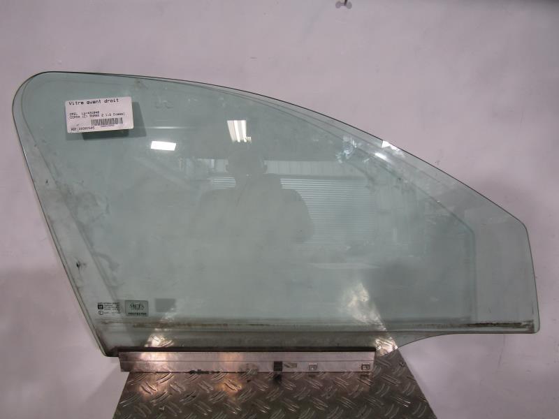 Vitre avant droit OPEL CORSA C PHASE 2 Diesel - 1