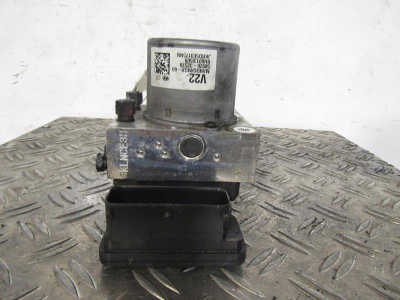 Blocco ABS (antibloccaggio freni) HYUNDAI I 40 PHASE 1 Diésel - 1