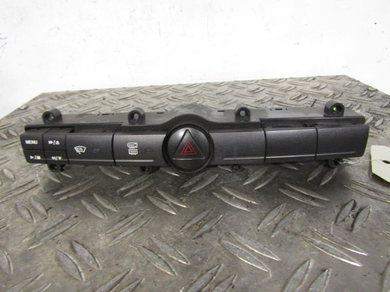 Bouton de warning SSANGYONG REXTON 1 PHASE 1 Diesel - 1
