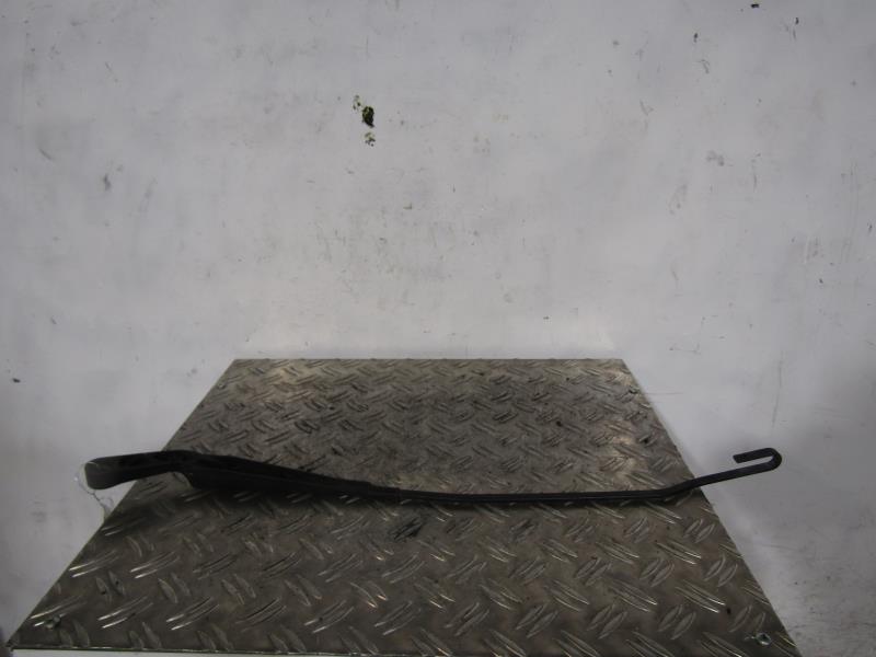 Braccio tergicristallo anteriore destro VOLKSWAGEN GOLF 3 BREAK Diésel - 1