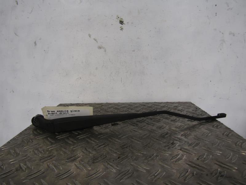 Braccio tergicristallo anteriore destro SUZUKI SWIFT 3 Gasolina - 1