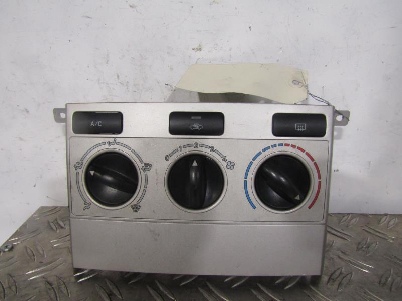 Commande chauffage TOYOTA COROLLA VERSO 2 PHASE 1 Diesel - 1